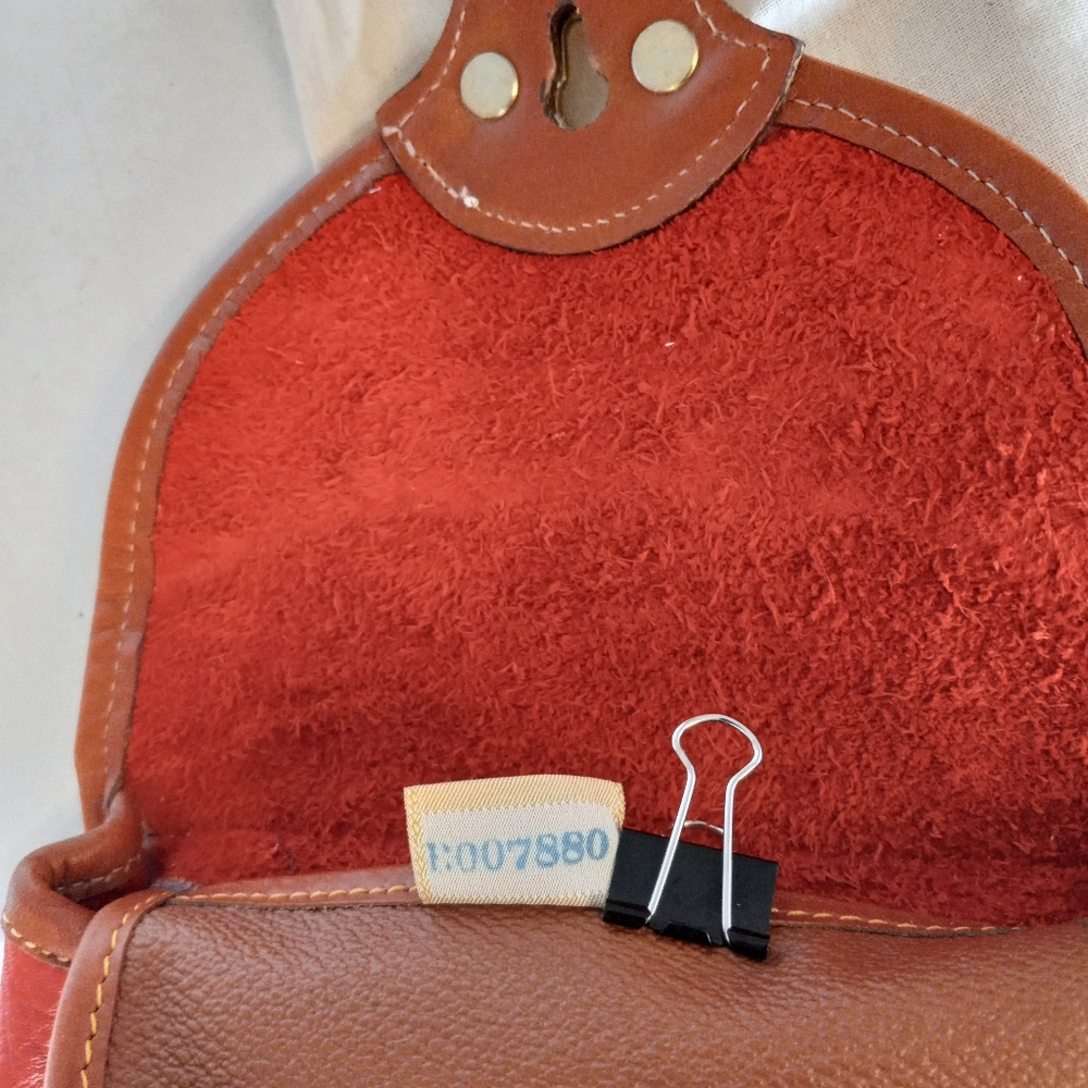 DOONEY & BOURKE Cavalry Collection Red Crossbody - Picture 7 of 8